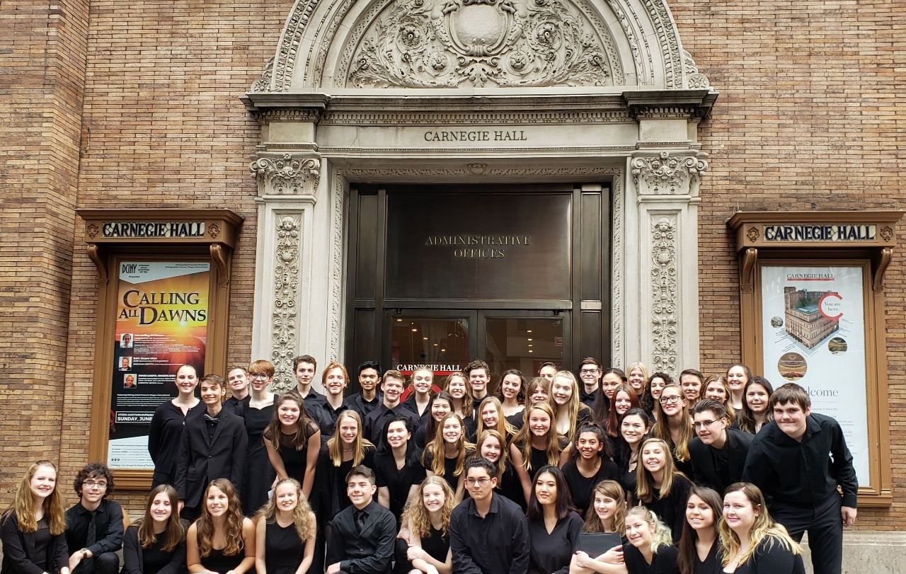 The AAHS Choir in front of Carnegie Hall.